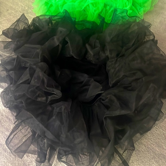 Mini Green Tutu - Picture 3 of 3
